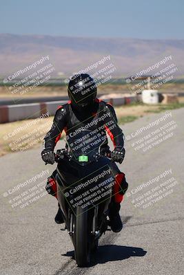 media/Jun-16-2024-Lets Ride (Sun) [[4ae6dd1f02]]/Group C/Grid and Front Straight/